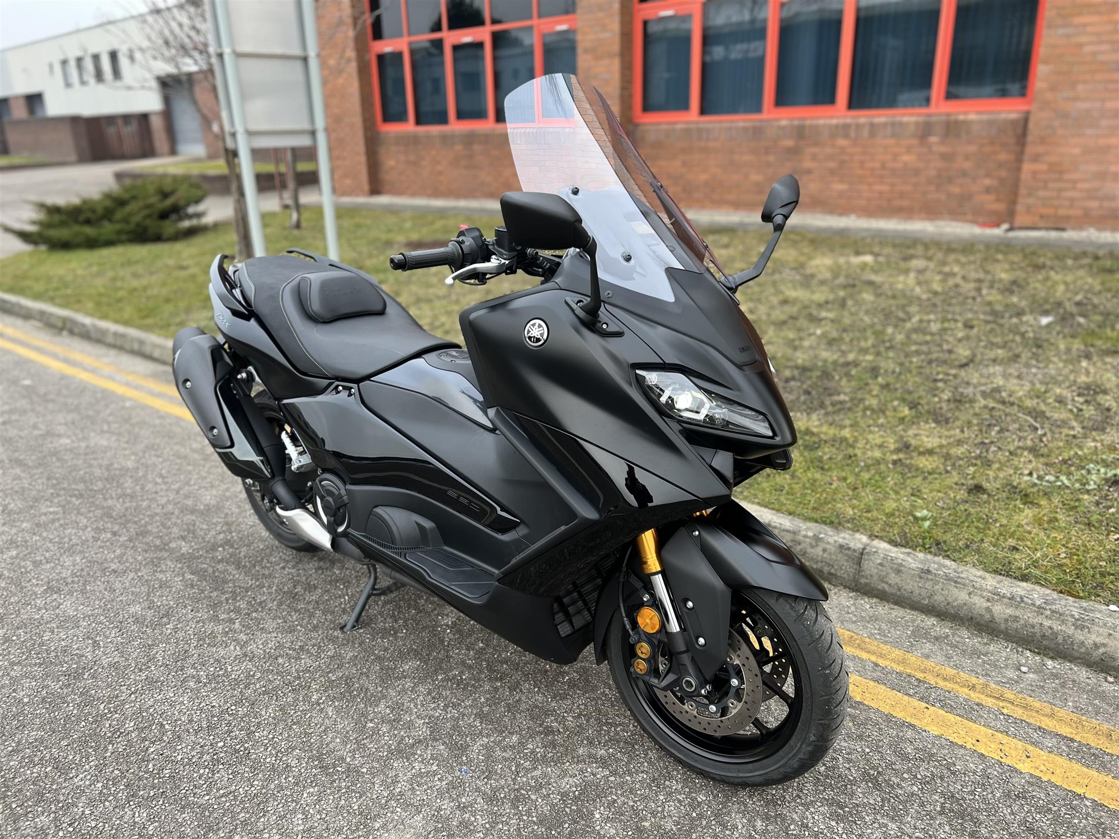 Yamaha TMAX Tech Max