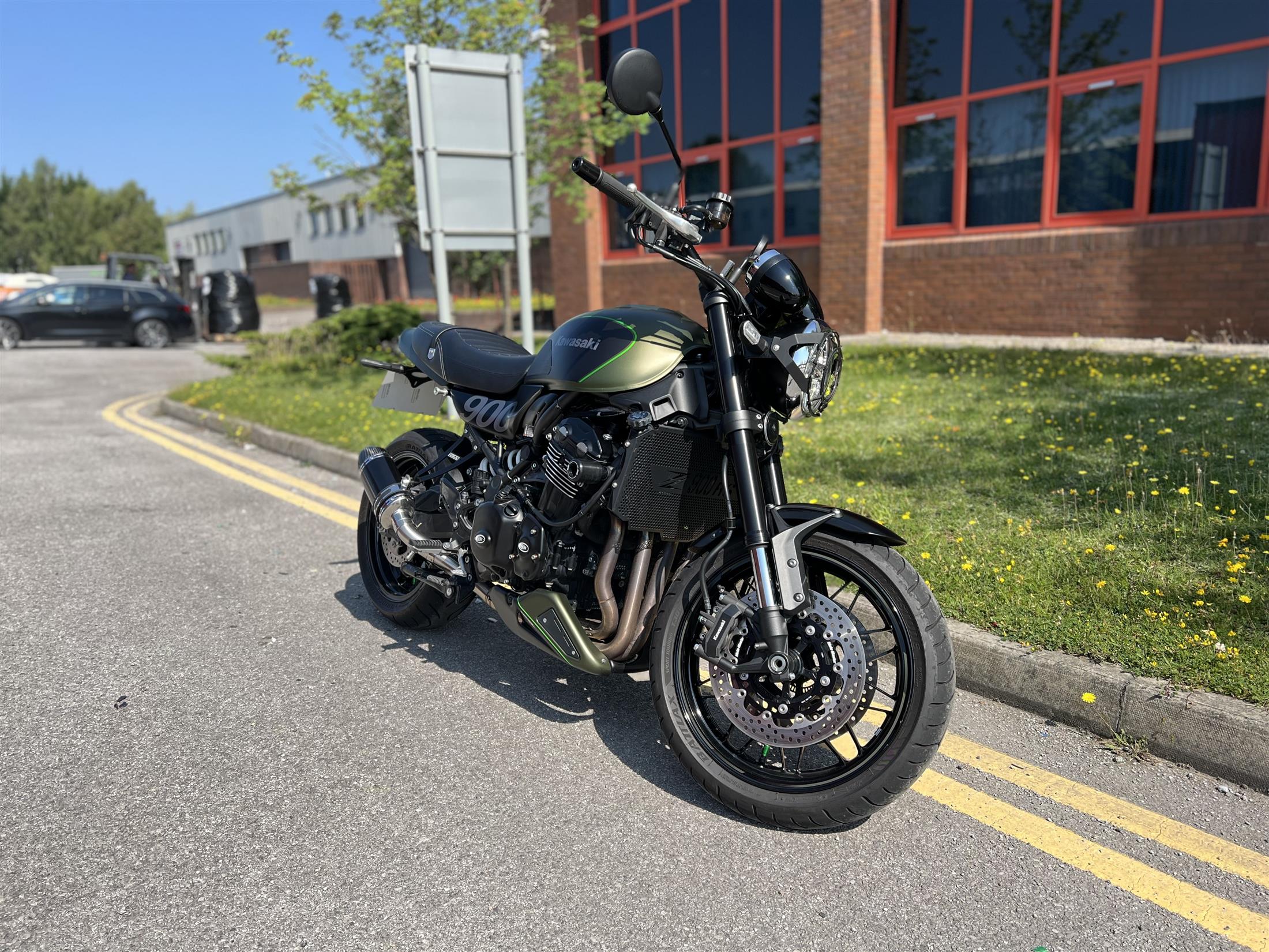 Kawasaki Z900RS