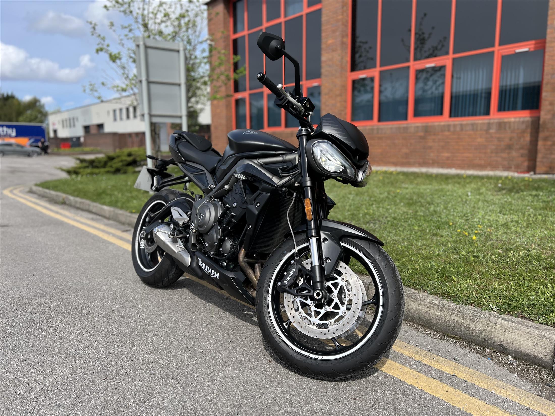 Triumph Street Triple 765 R