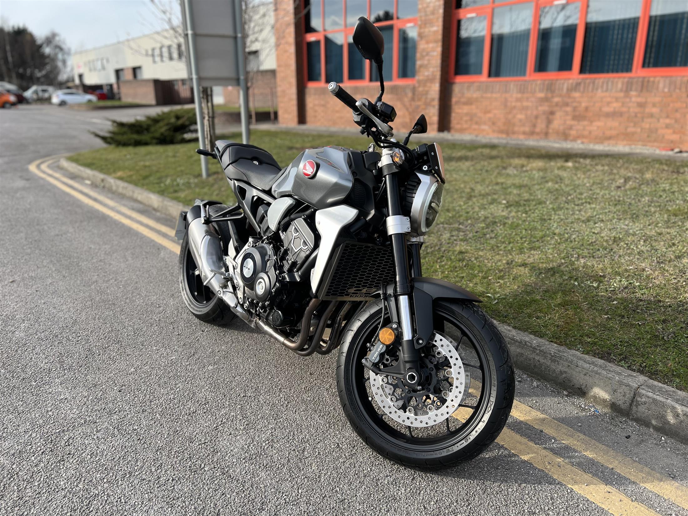 Honda CB1000R