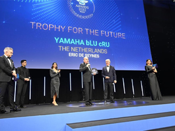 Yamaha’s bLU cRU Program Wins 2022 FIM Award for the Future